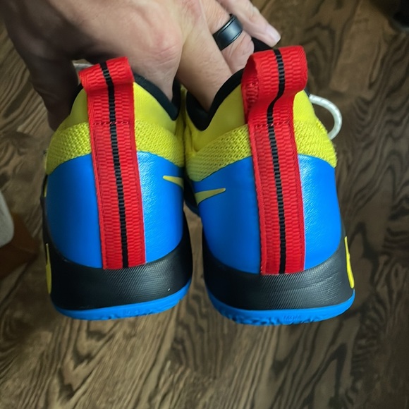 Nike PG 2.5 GS Wolverine Size 6Y / 7.5W - Picture 2 of 6